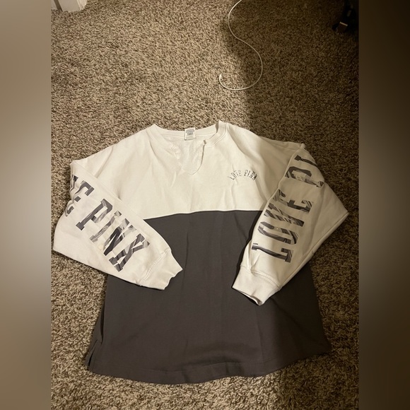 Pink open v sweater - Picture 8 of 8